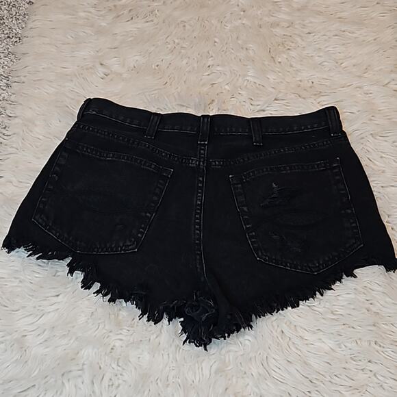 Abercrombie & Fitch Black High Rise Cut off Jean shorts - Picture 5 of 7